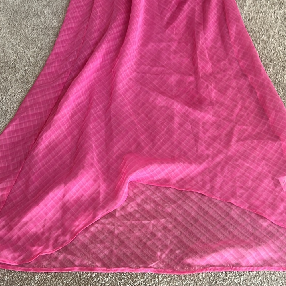 Sheer - Picture 3 of 3